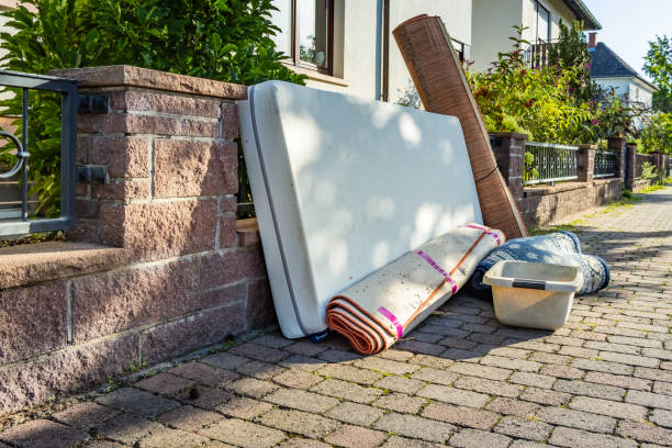 Best Commercial Cleanout Services  in Springville, AL